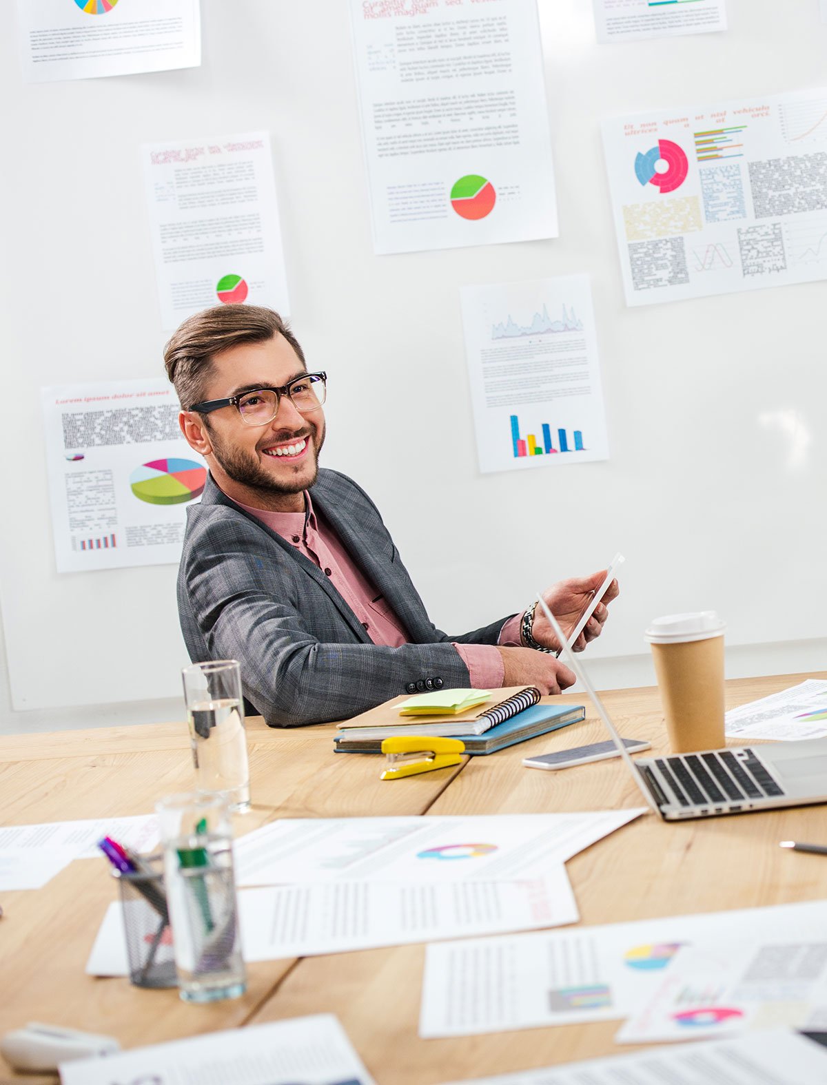 multicultural-group-of-marketing-managers-working-resize.jpg